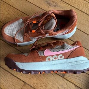 Nike ACG Trail Sneakers - Pink, Brown, and Orange